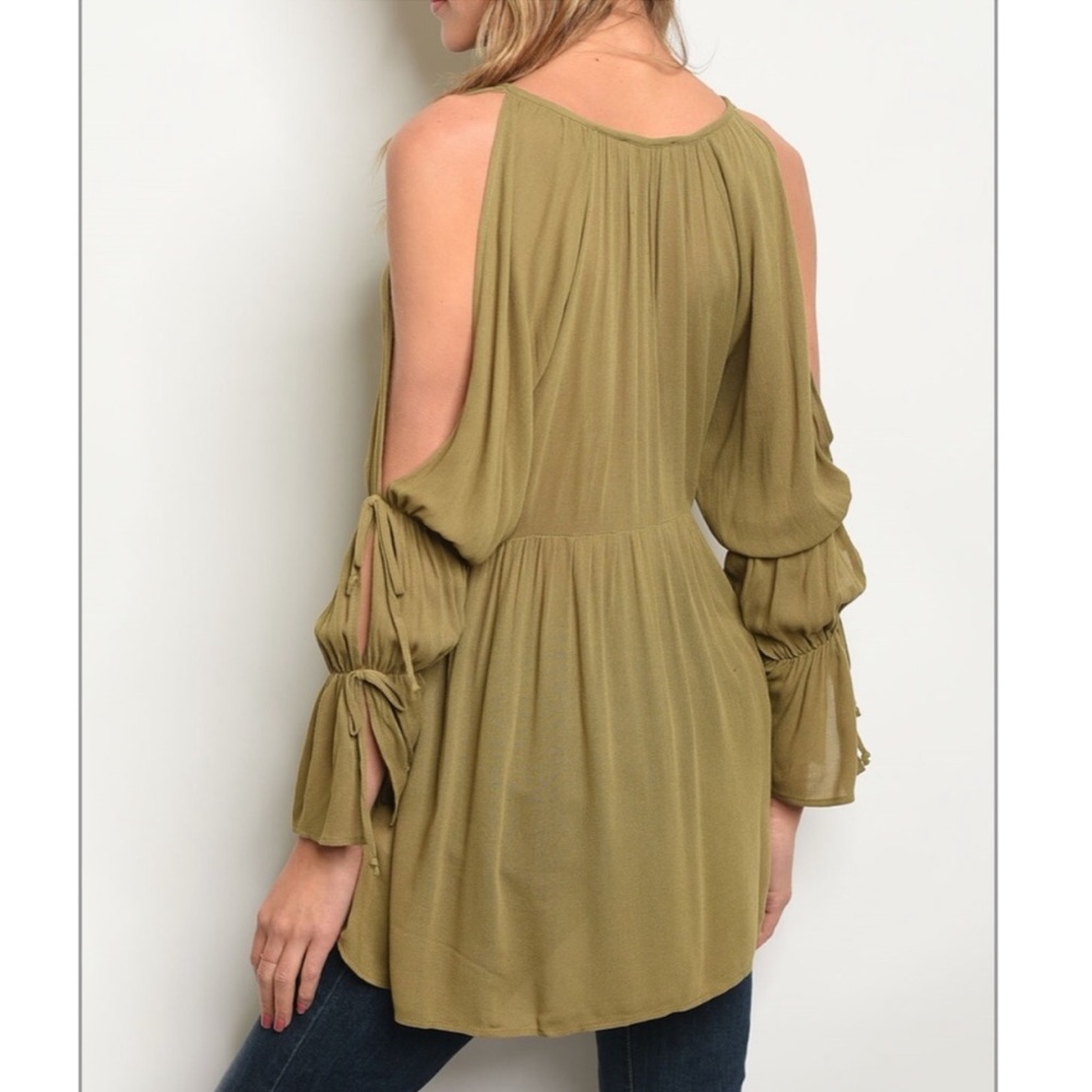 Open Shoulder Tunic - Picture 3 of 4